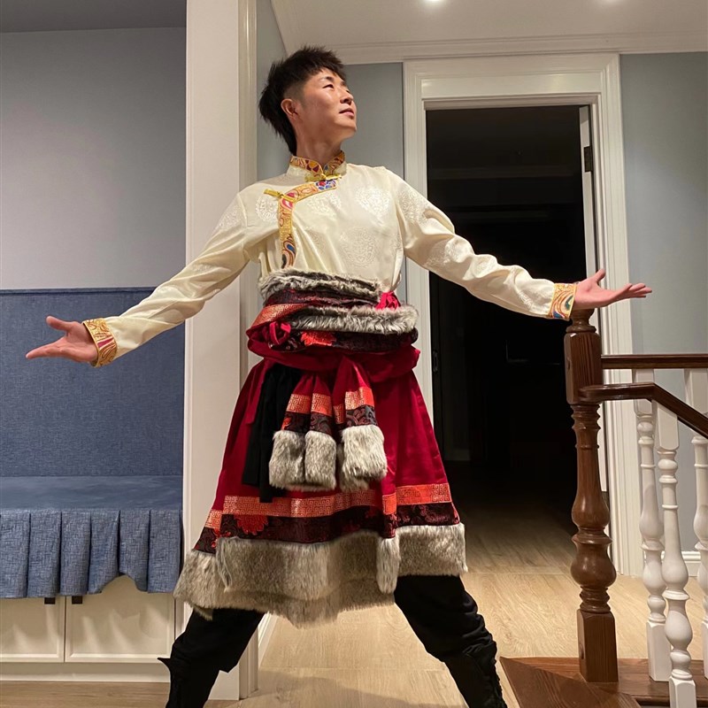 藏族舞蹈服演出服装男藏袍练习练功服西藏少数民族服饰舞台表演服