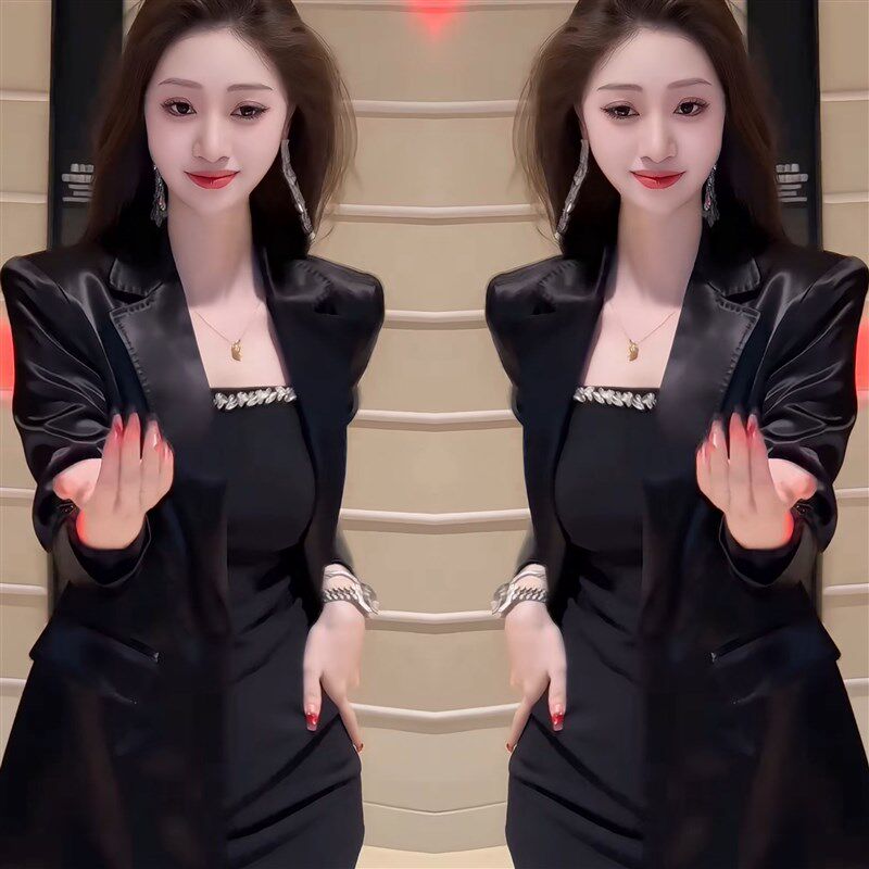 轻奢高级感韩版气质黑色洋气纯欲高端女装吊带连衣裙搭配西服外套