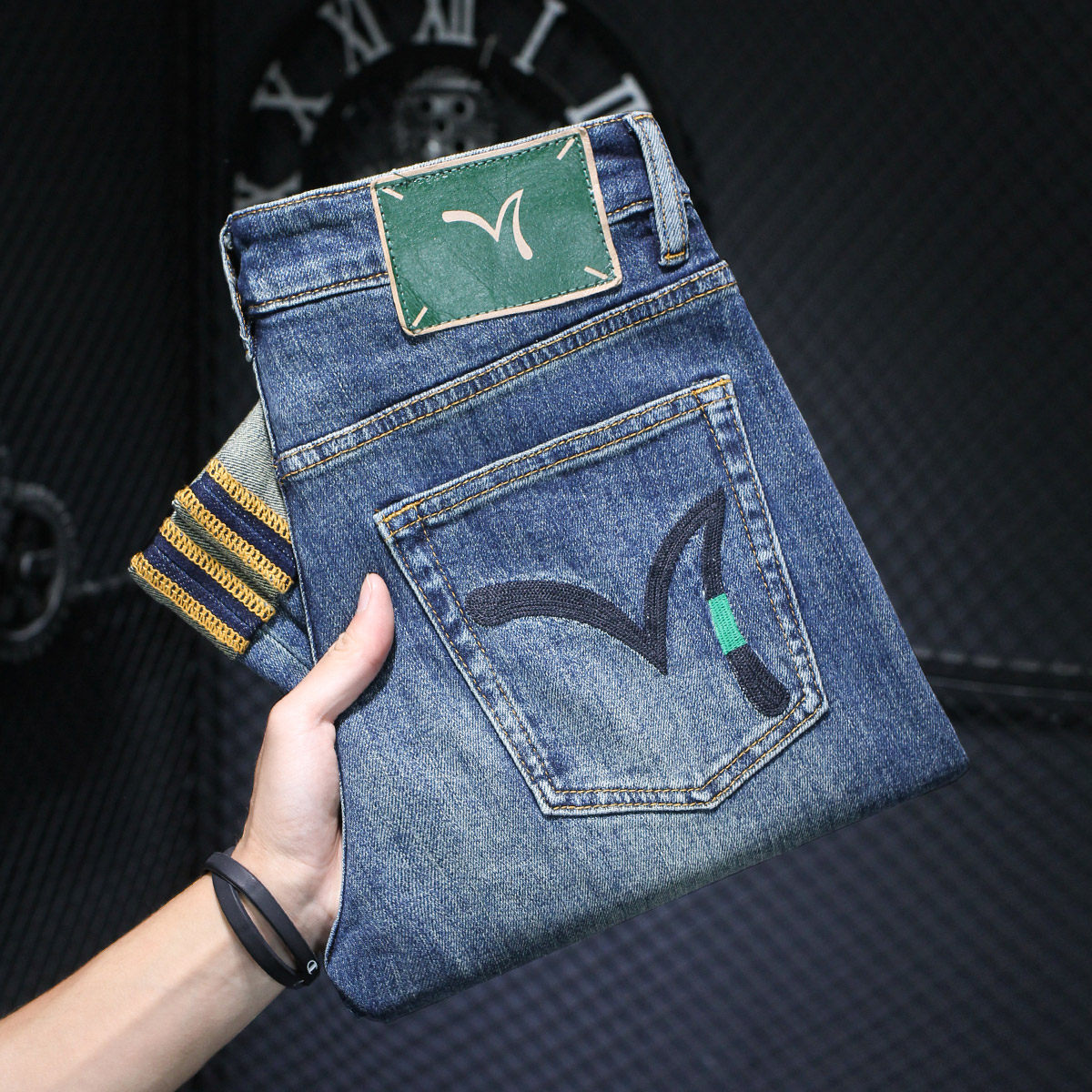 秋冬款刺绣牛仔裤男小直筒潮流百搭休闲高端潮牌复古男款长裤子