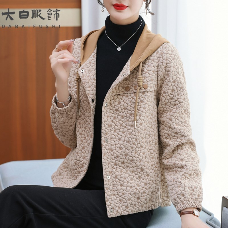中年妈妈秋装短款外套洋气上衣服新款中老年女装连帽花色夹克大码