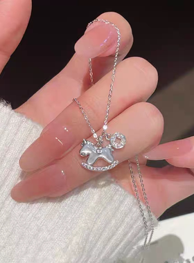 小马贝母吊坠项链2026轻奢高级感