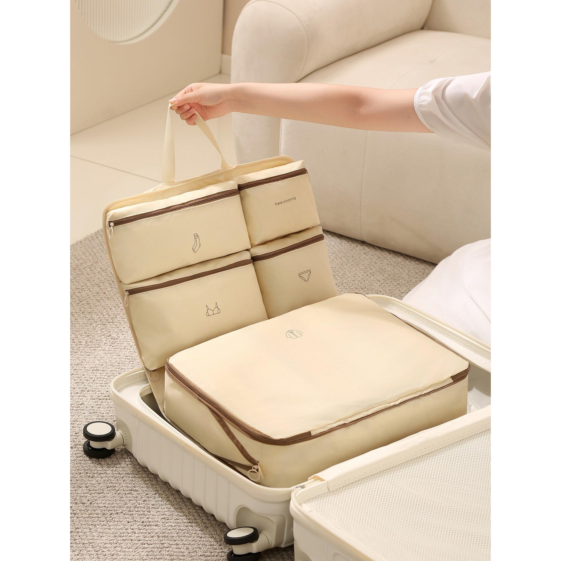 七合一旅行收纳袋出差旅游行李箱衣物分装整理袋子内衣内裤收纳包