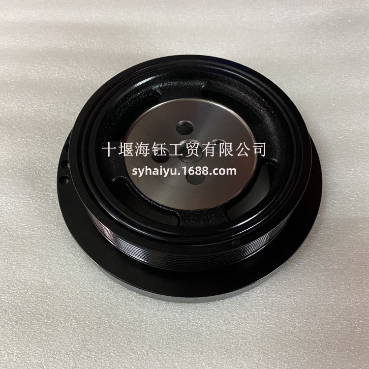 适用于康明斯6BT5.9发动机配件曲轴扭振减振器3958258