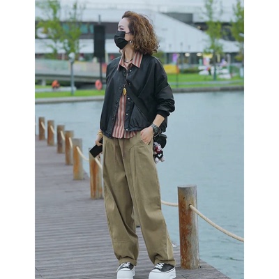 皮衣外套+条纹衬衣+哈伦裤套装
