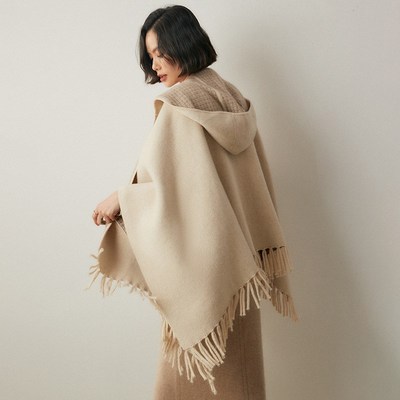 24山羊绒披肩斗篷~双面穿柔软挺括连帽开衫流苏时尚慵懒调性加厚