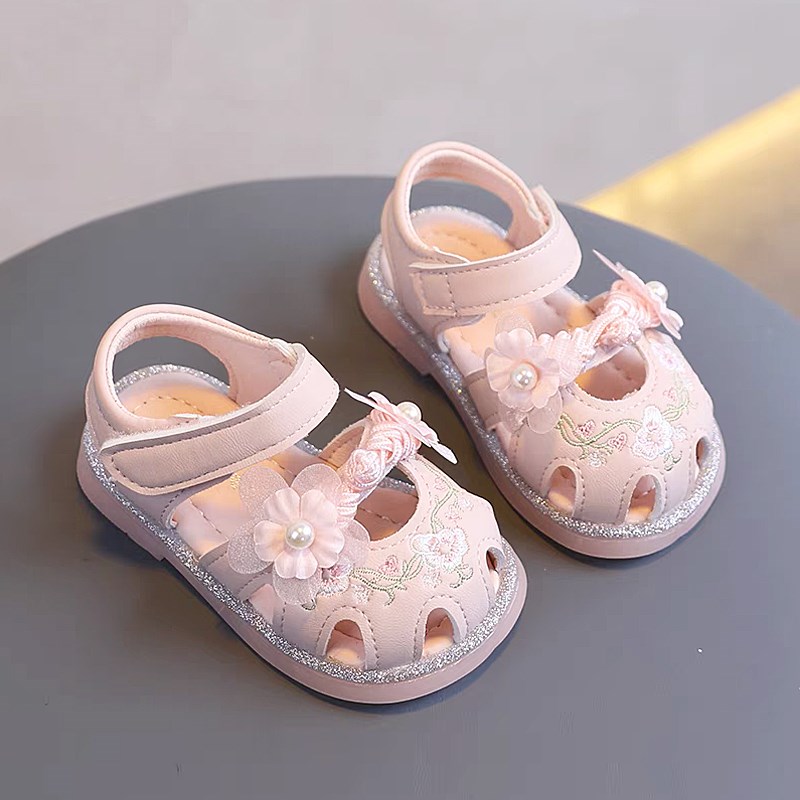 女宝宝凉鞋夏季新款包头1-3岁婴儿学步鞋女童国风软底防滑公主鞋