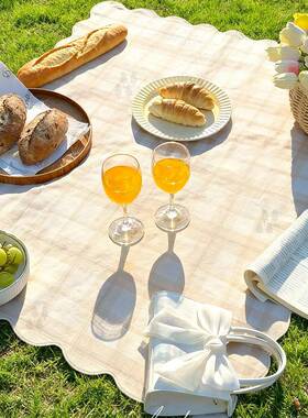 黄色格纹波浪花边可折叠铝膜防潮防水音乐节野餐垫露营垫