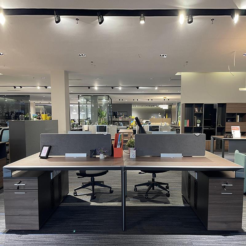 办公桌椅组合4人位职员桌四人位办公室员工桌2人位组合桌子工业风