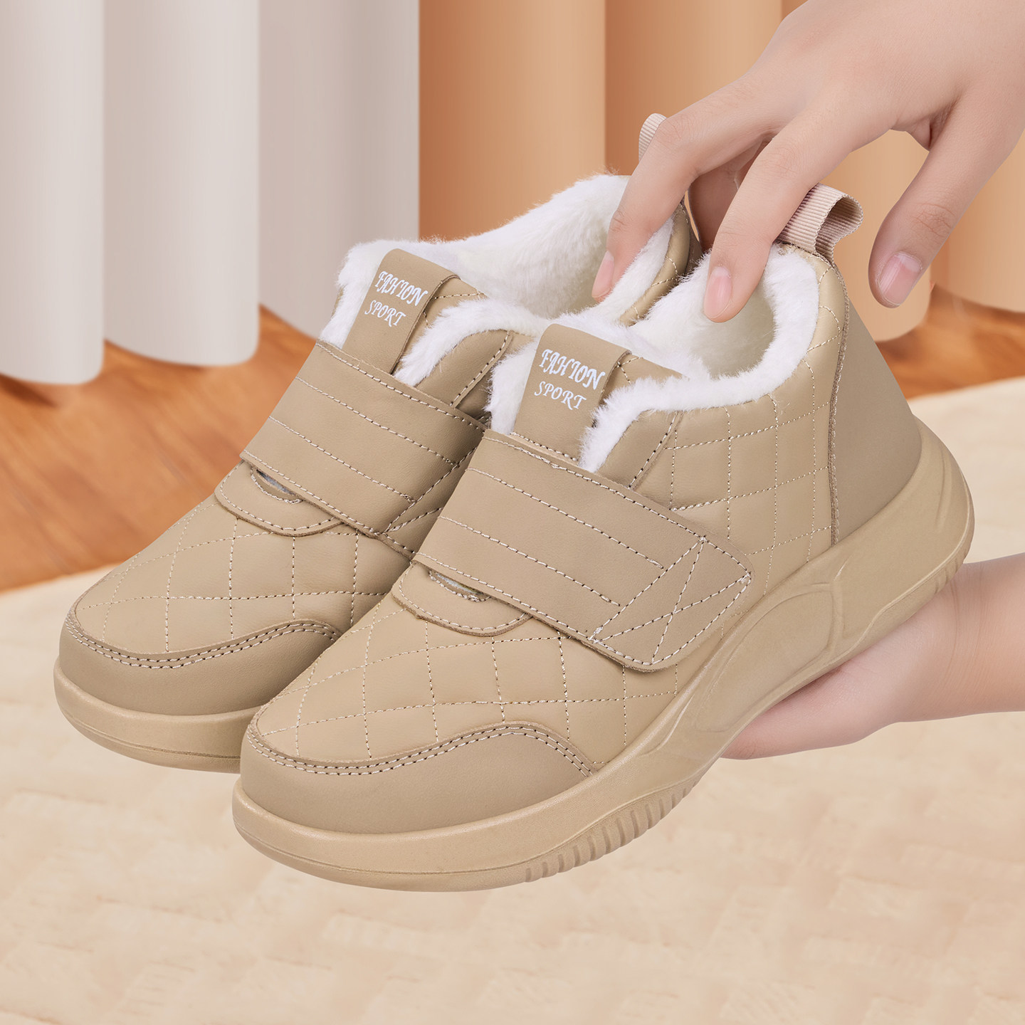 老北京布鞋女冬新款加绒加厚保暖防滑雪地靴舒适软底休闲妈妈棉鞋