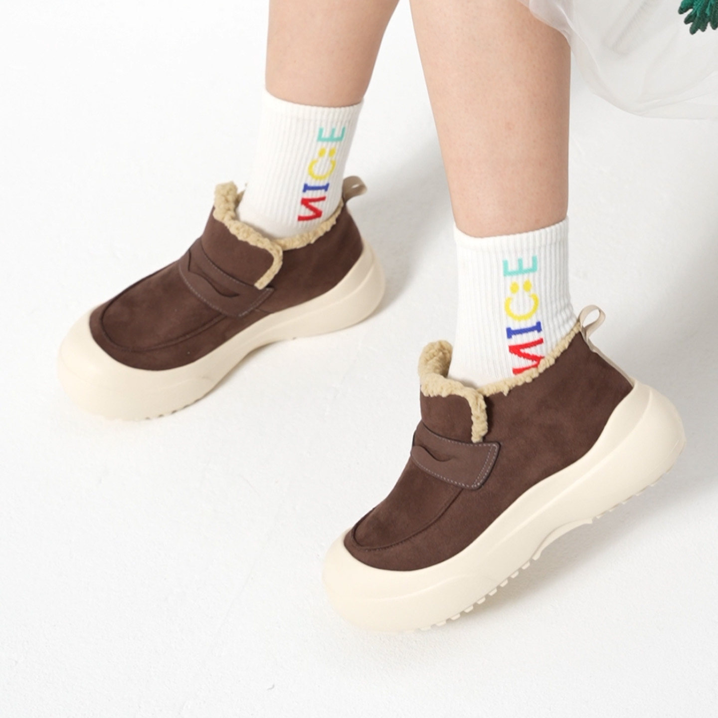 ILR冬季新款毛绒厚底雪地靴