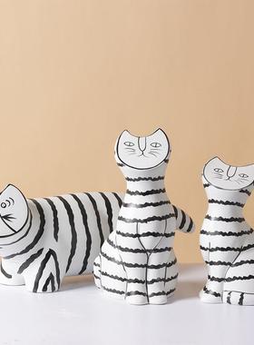 现代北欧意式极简卡通黑白条纹陶瓷平脸猫摆件家居样板房软装饰品