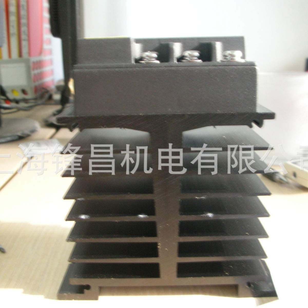 JK2R25A-3A75 JK2R40A-3A100 JK3R55A-3B75 JK2R75A-3B100 继电器