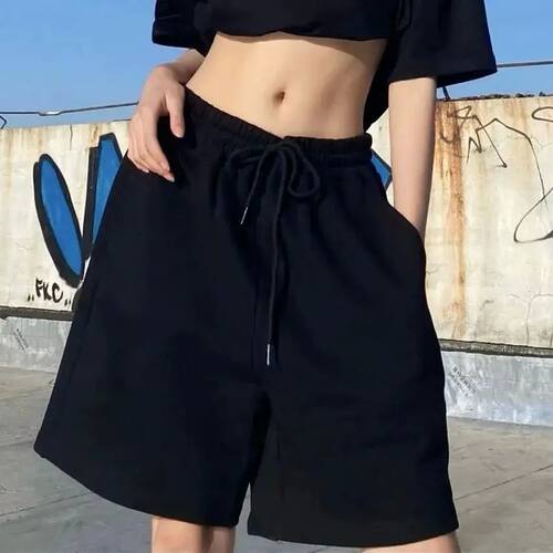 纯色松紧腰休闲短裤女免烫