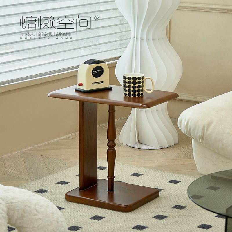 慵懒空间复古实木茶几家用客厅设计师沙发边几阳台轻奢置物小桌子