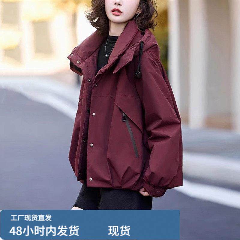 大码派克羽戎服女短款冬季胖MM韩版宽松显瘦妈妈装保暖白鸭戎外套