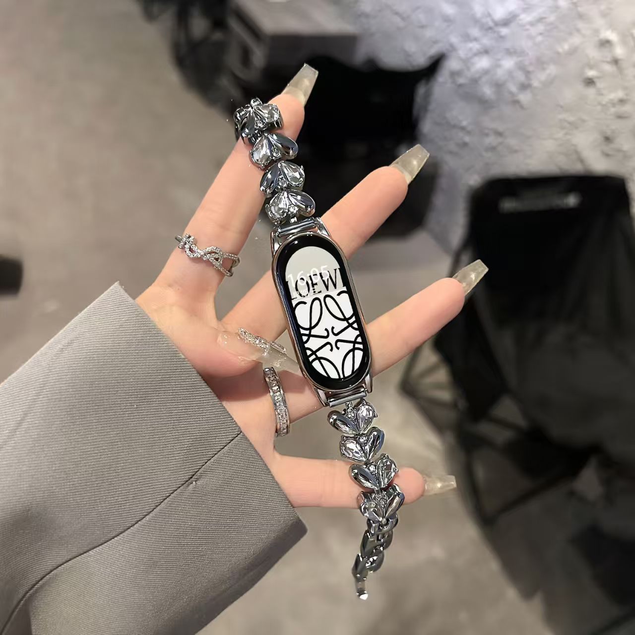 夏天轻奢爱心镶钻金属链适用小米10表带9nfc8pro红米watch4/5腕带