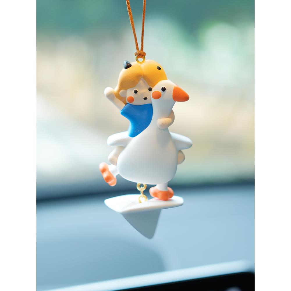 治愈系创意纸飞机汽车挂件车内吊饰车载香薰后视镜挂饰女2025新款