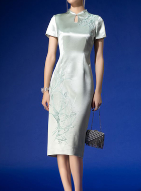 【六礼】专柜折扣精选品牌女装高端时尚气质百搭绿色连衣裙-17327