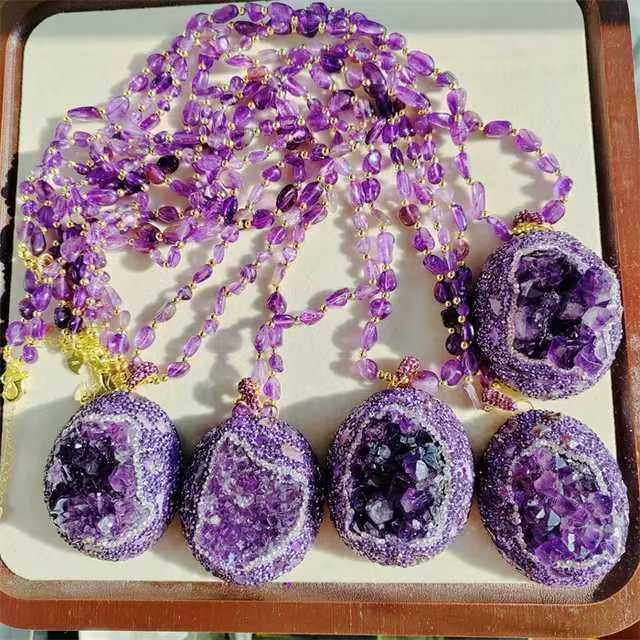 天然紫水晶吊坠项链小众高级感民族风轻奢气质奢华毛衣链女Da3011