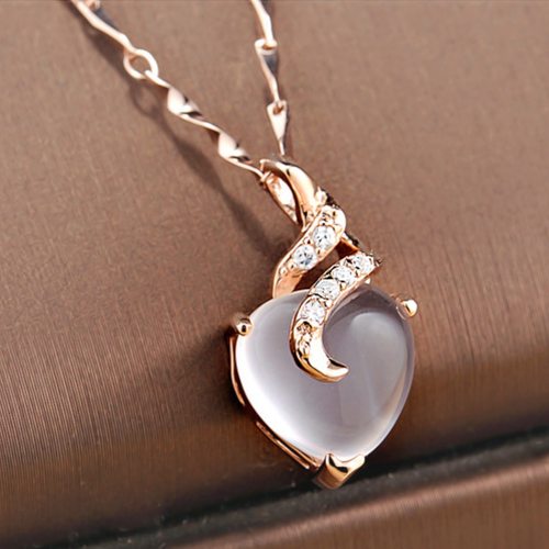 钻石之乡河南商丘多款新桃心钻项链项链女天然芙蓉石吊坠女a2605