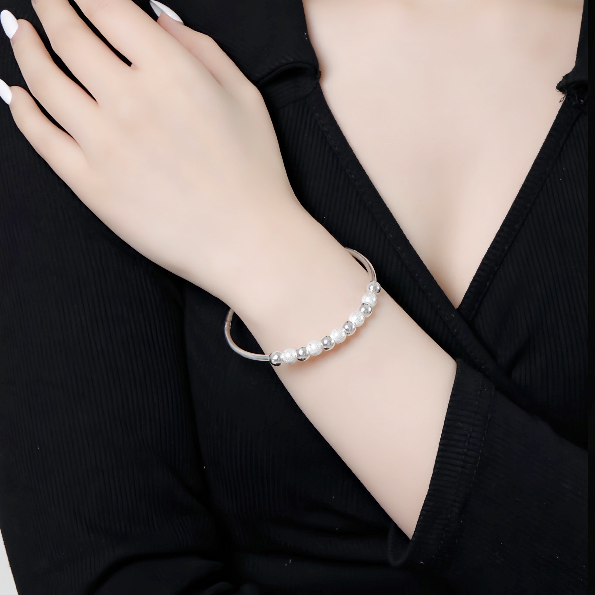 钻石之乡河南柘城河南人工钻石气质厂家转动势手镯 时尚镀银手镯