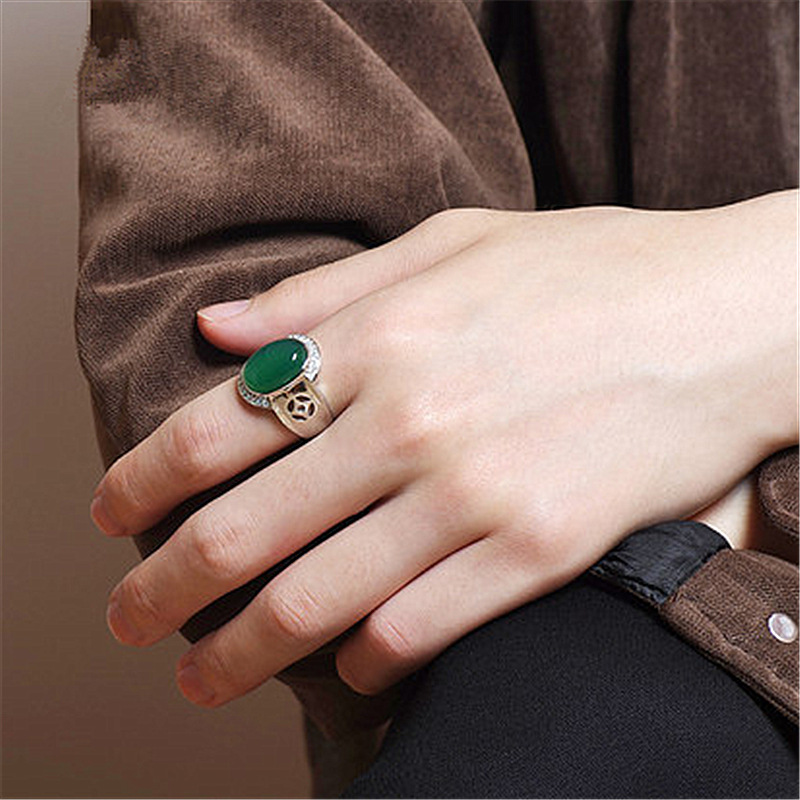 钻石之乡河南柘城河南人工钻石韩版绿玉髓戒指 霸气双金钱财富戒