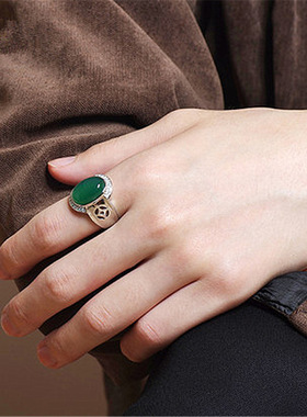 钻石之乡河南柘城河南人工钻石韩版绿玉髓戒指 霸气双金钱财富戒