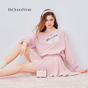 BeQueenStory2025早秋粉细闪芭蕾风蝴蝶结印花斜肩卫衣 明星同款
