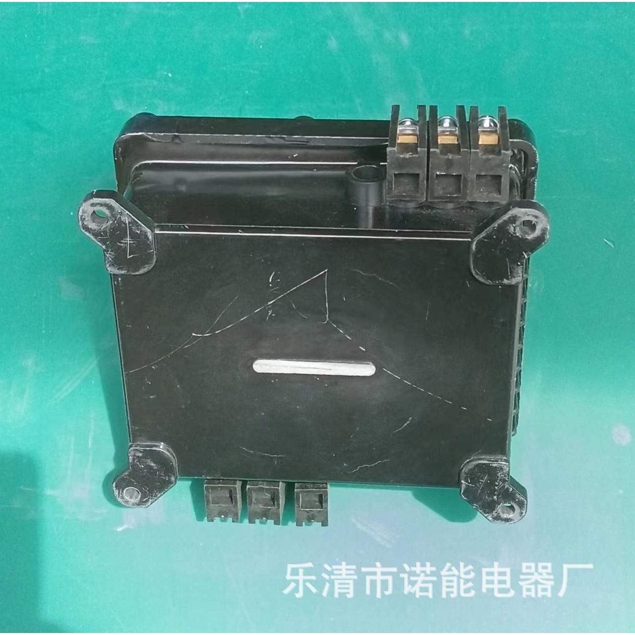 矿用漏保断路器 旋转操作 RCBO 柜内 柜外660v小型漏电断路器690v