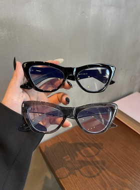 日系新款街拍复古小框平光眼镜猫眼女士时尚百搭复古粗框可配近视