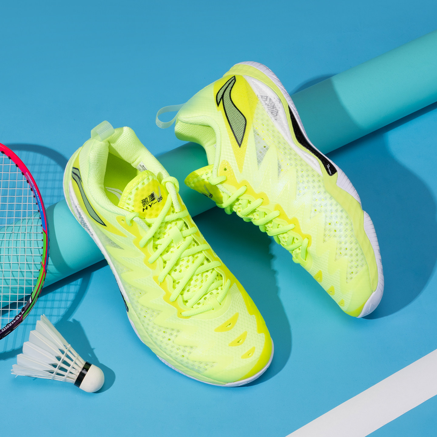 李宁鹘鹰系列羽毛球鞋男女款正品