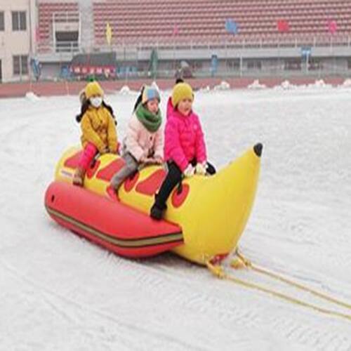 充气雪地船 雪地毛毛虫雪地鲨鱼 冬天户外玩具游乐滑雪船