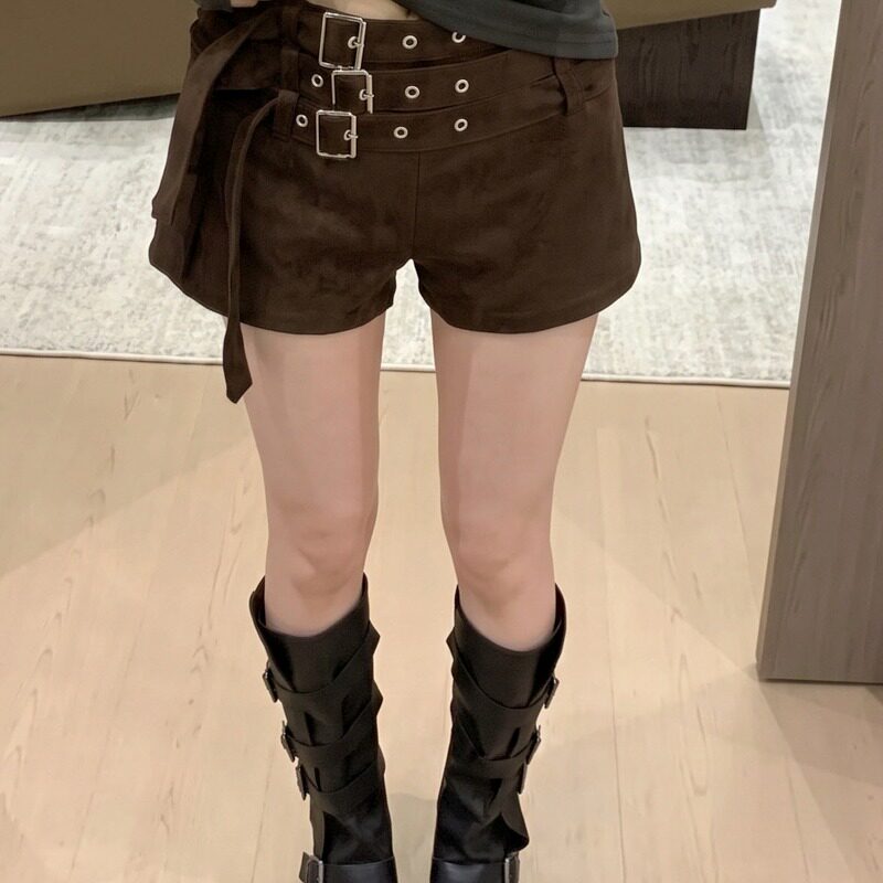 2026秋冬新款多腰带休闲麂皮绒短裤辣妹包臀靴裤女