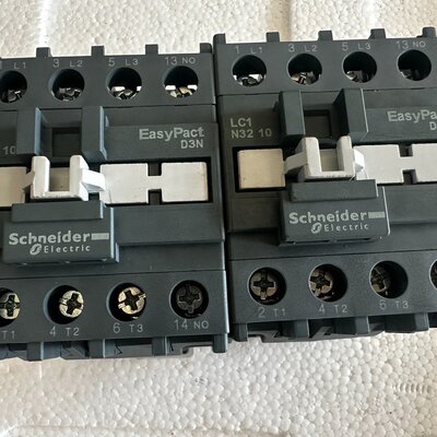 议价交流接触器LC1N3210LC1N-3210LC1N3210lc1n3210