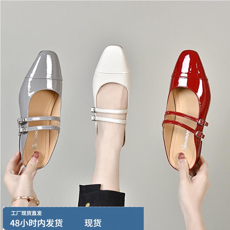 漆皮亮面浅口方头低跟半拖女2024夏季新款粗跟包头一字带穆勒拖鞋
