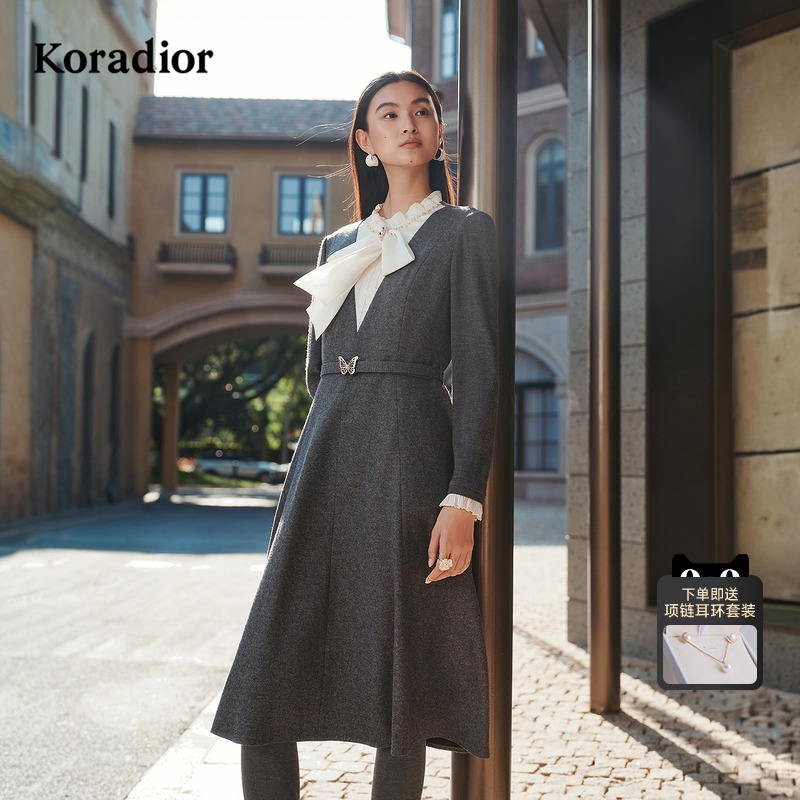 【绵羊毛】Koradior珂莱蒂尔商场同款2025冬蝴蝶结飘带领连衣裙女