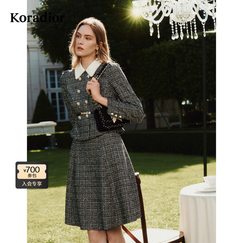 Koradior珂莱蒂尔商场同款2025冬新款复古格纹假两件香风连衣裙女