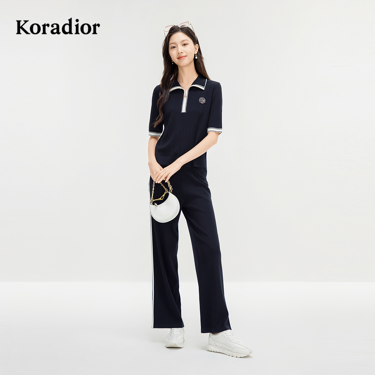 【轻运动】Koradior珂莱蒂尔商场同款2025春休闲百搭直筒裤长裤女