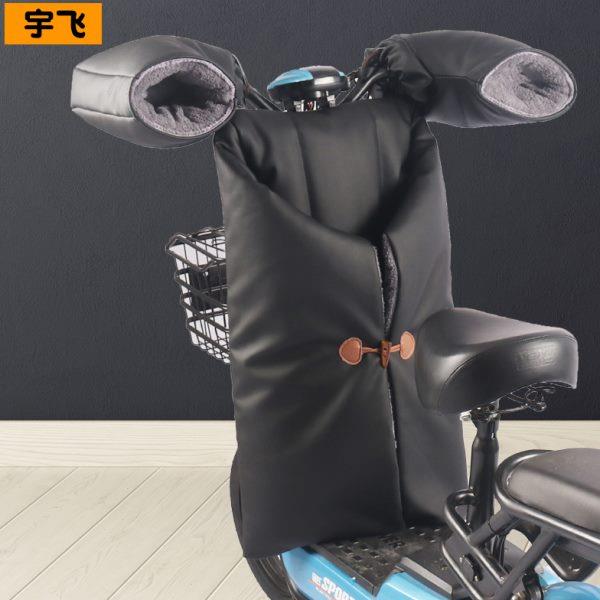 分体寒PU冬季摩托车款电动车挡风被冬加绒加厚防风皮革罩板防电瓶