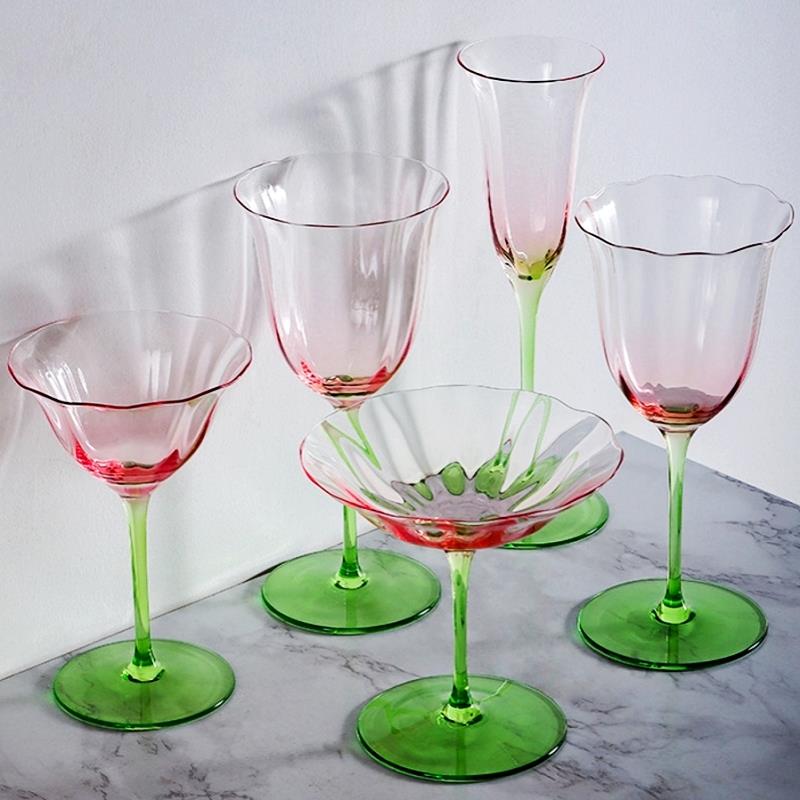家用轻奢复古花朵红酒高脚杯水晶玻璃粉绿香槟杯鸡尾酒杯马天尼杯