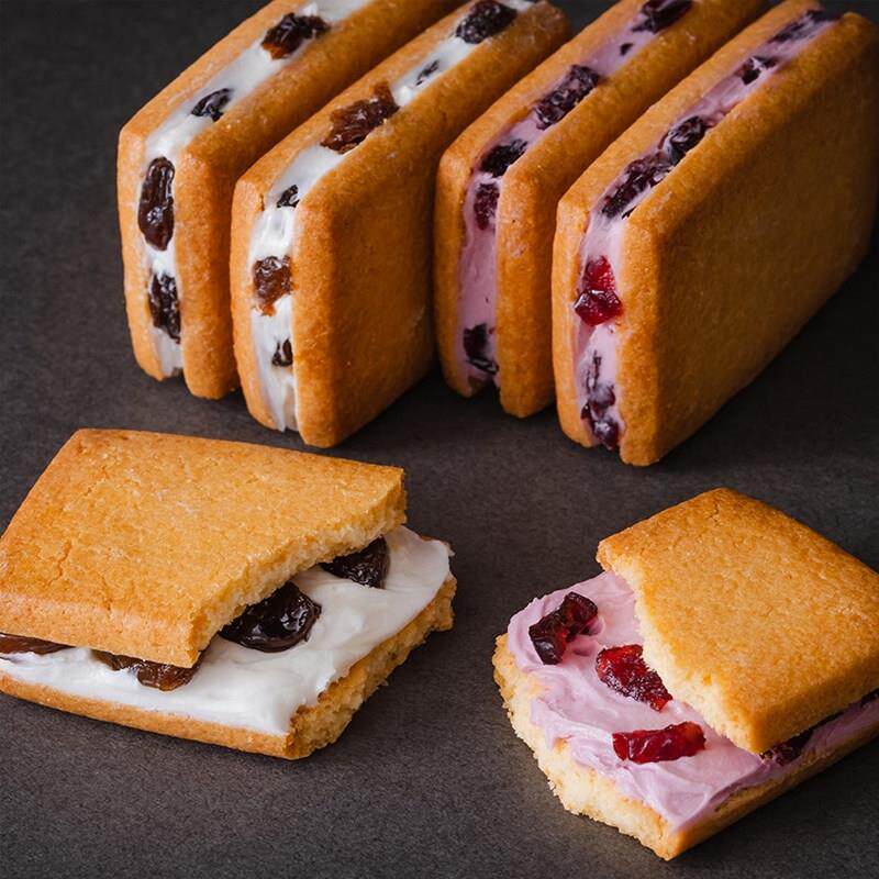 现货HNL推荐日本上野月堂朗姆葡萄干奶心油手蔓越莓夹饼风干伴礼