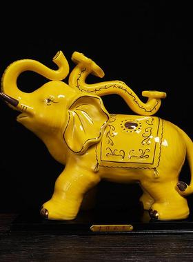 白色陶瓷小号招财象一对大象摆件简约客厅电视柜桌面乔迁装饰礼品