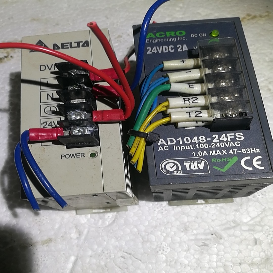 两个一起DVP-PS01电源AD1048-24FS