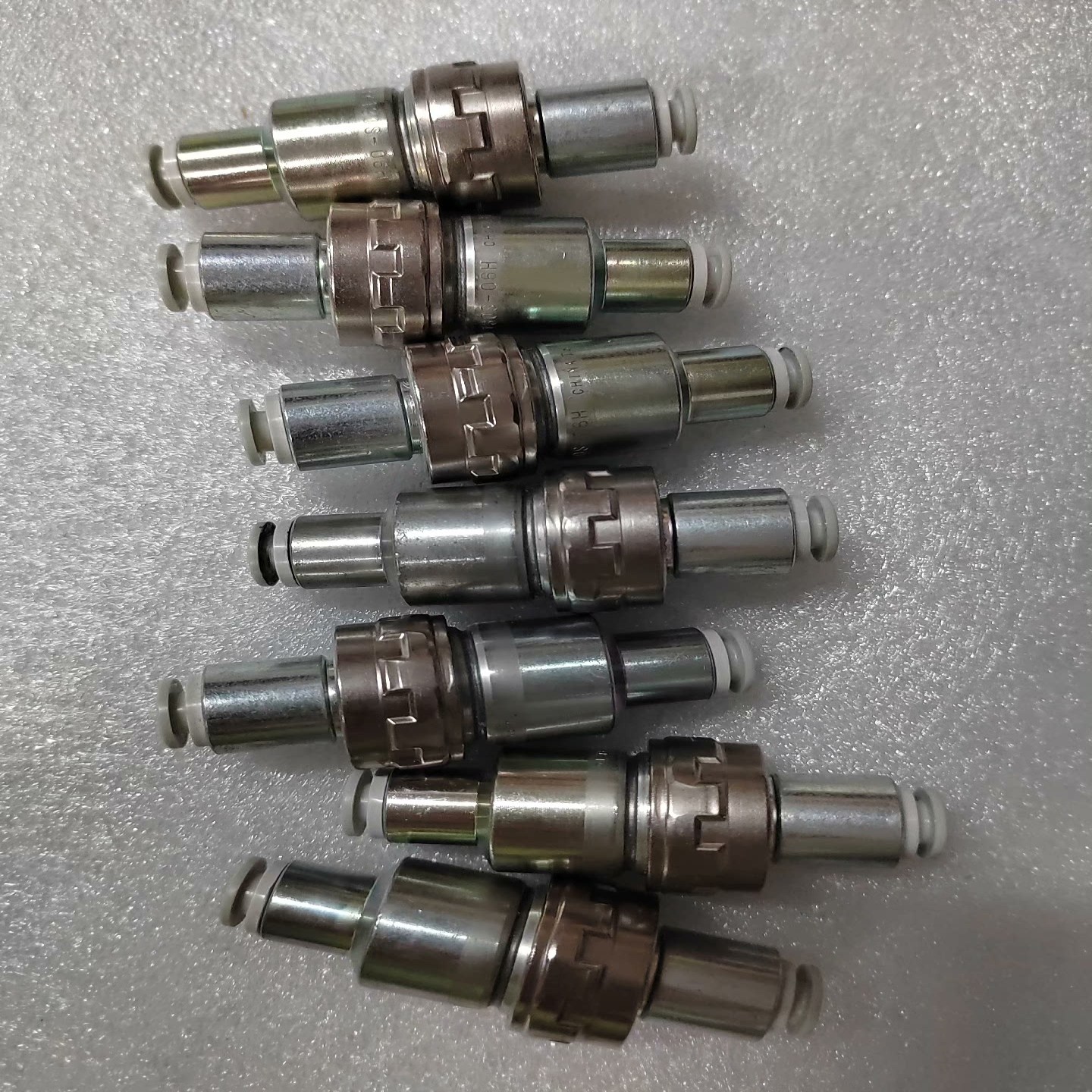 SMC快速接头KK130S-06HKK130P-06H