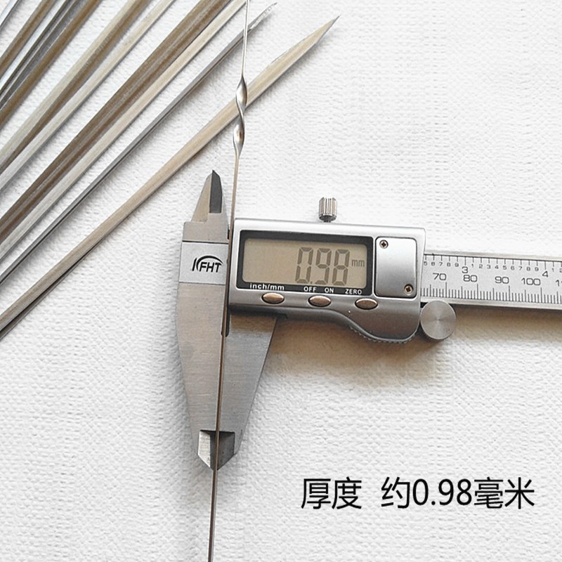 新品不锈钢烧烤签子烤肉烤串羊肉串签子工具烧烤针U扁钢签铁签烧图片