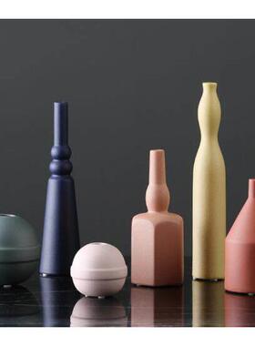 莫兰迪彩色花瓶陶瓷几何小装饰品斯堪的纳维亚无障碍豪华简单装饰