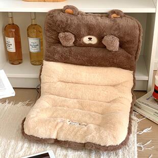 可爱卡通靠垫坐垫一体式毛绒沙发垫汽车增高护腰宿舍椅子加厚柔软