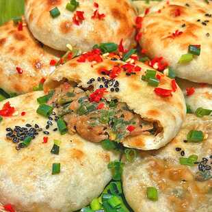 周公子推荐衢州特色小吃香辣烤饼葱肉鲜肉饼梅干菜烧饼糕煎饼锅盔