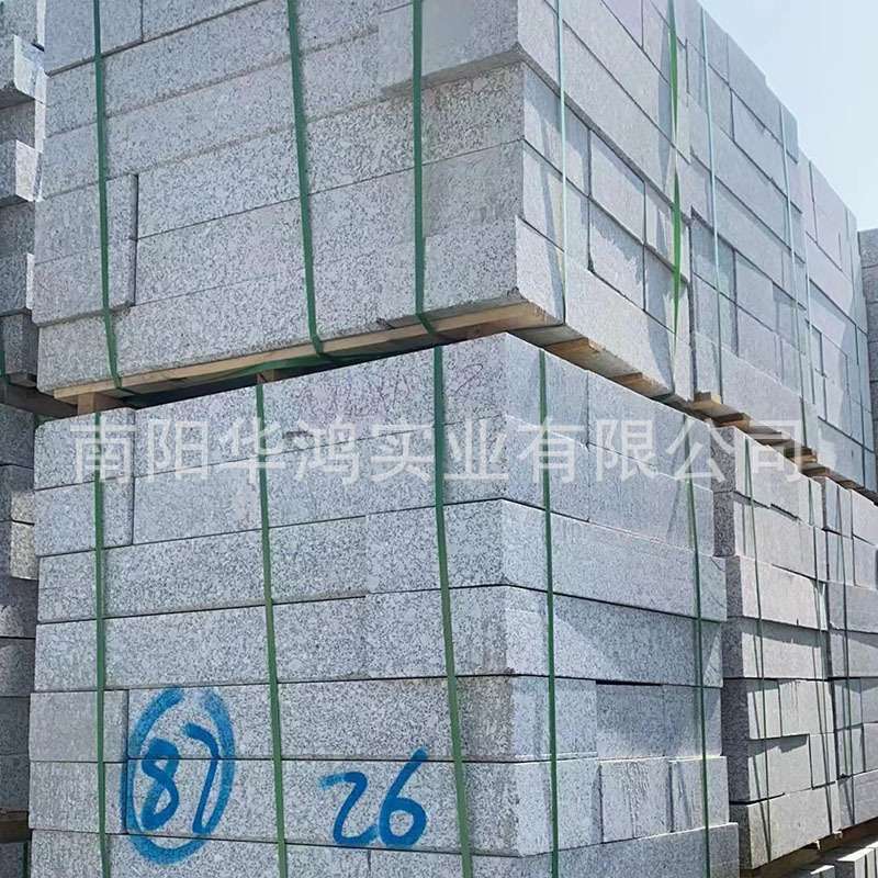 路缘石河南芝麻白粗花石材花岗岩白麻色条石侧石马路牙天然石