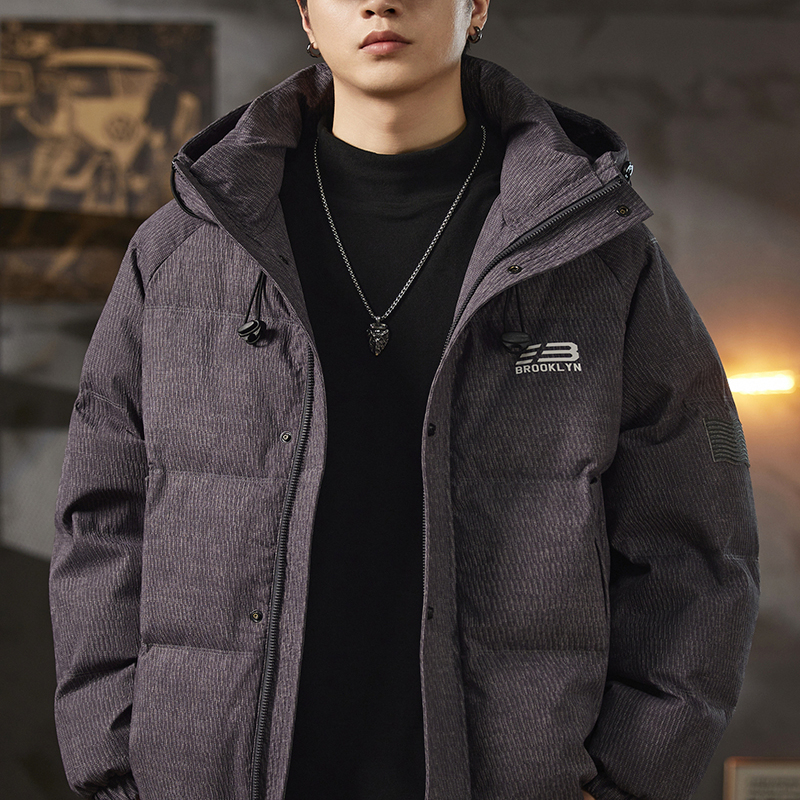 2025冬季新款港风短款连帽羽绒服